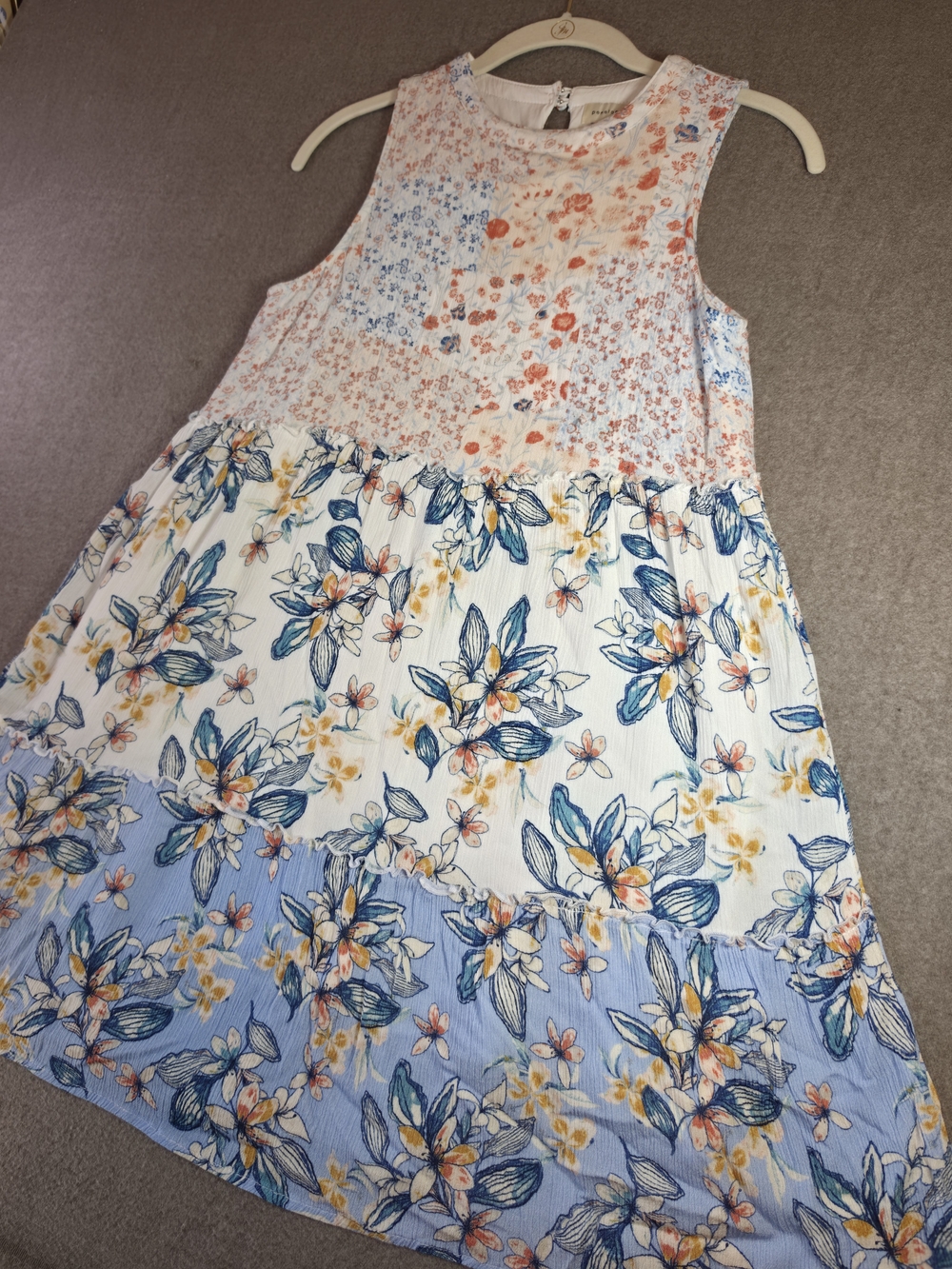 Penelope Rose Mini Sundress Sleeveless Floral Tiered White, Blue & Pink No Tag